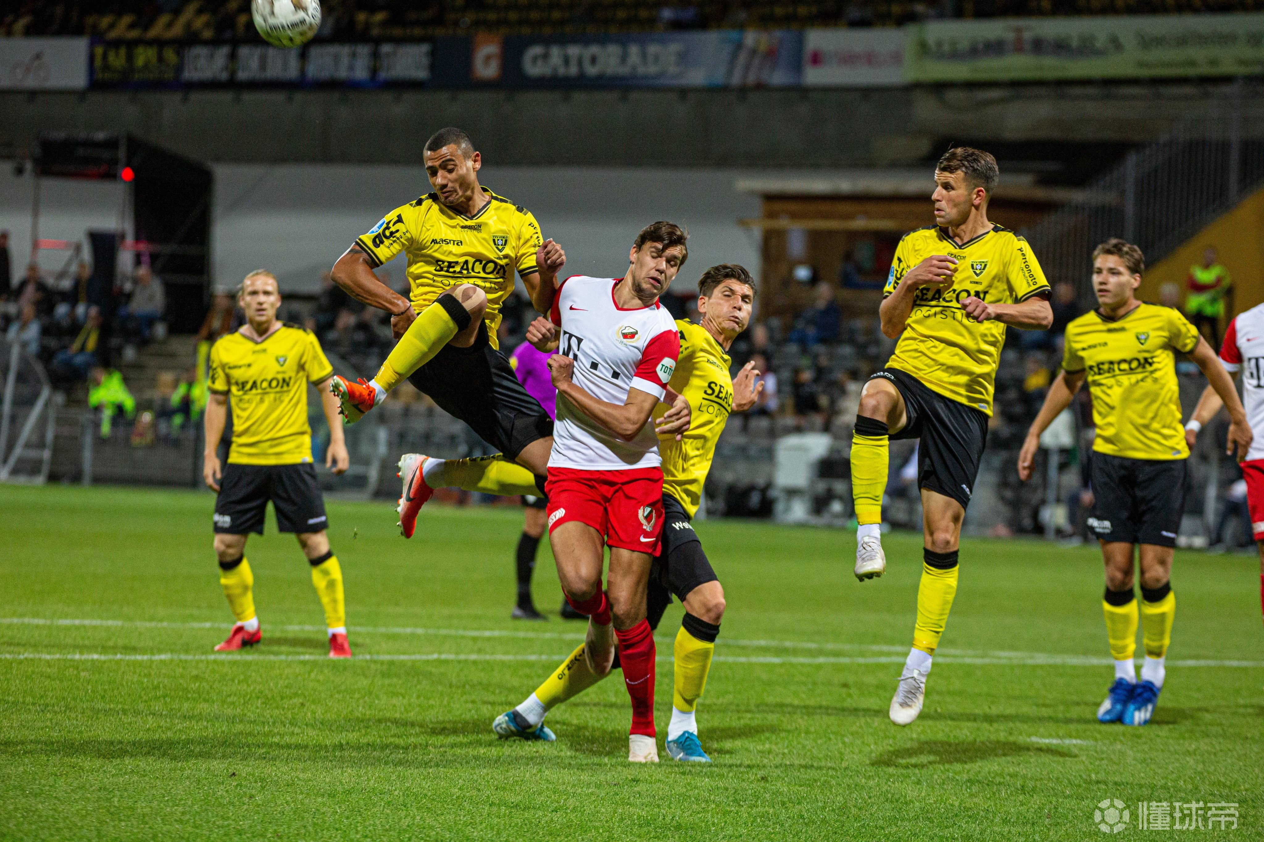 包含赛前体能课后，圣安东尼奥马刺豪取连胜备战荷甲，震撼外界，赛程密集仍需轮换的词条-九游体育