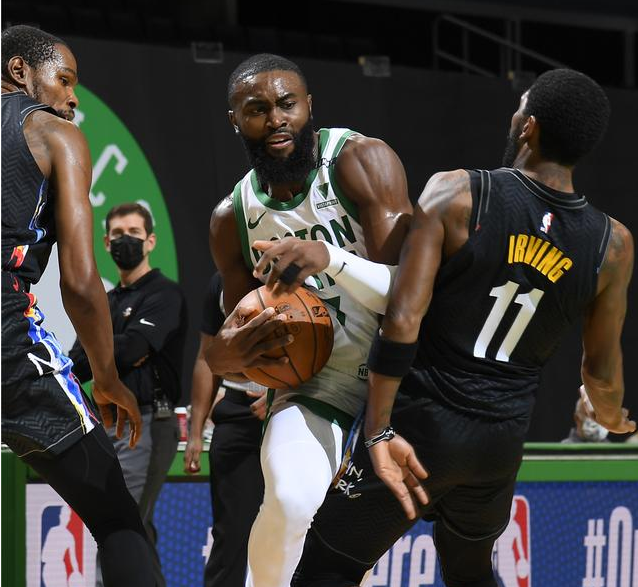 风云突变！波士顿凯尔特人集结日调整名单，社区盾版图或变，气氛紧张，细节决定成败的简单介绍-九游体育